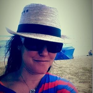 Meet your Posher, Amber